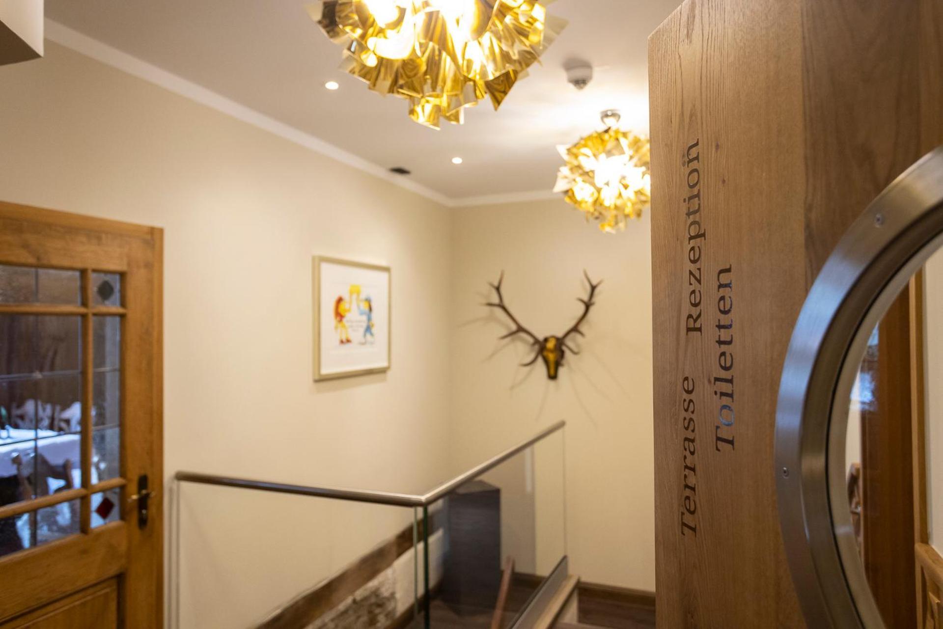 Der Stahlberg Hotel & Restaurant Hilchenbach エクステリア 写真