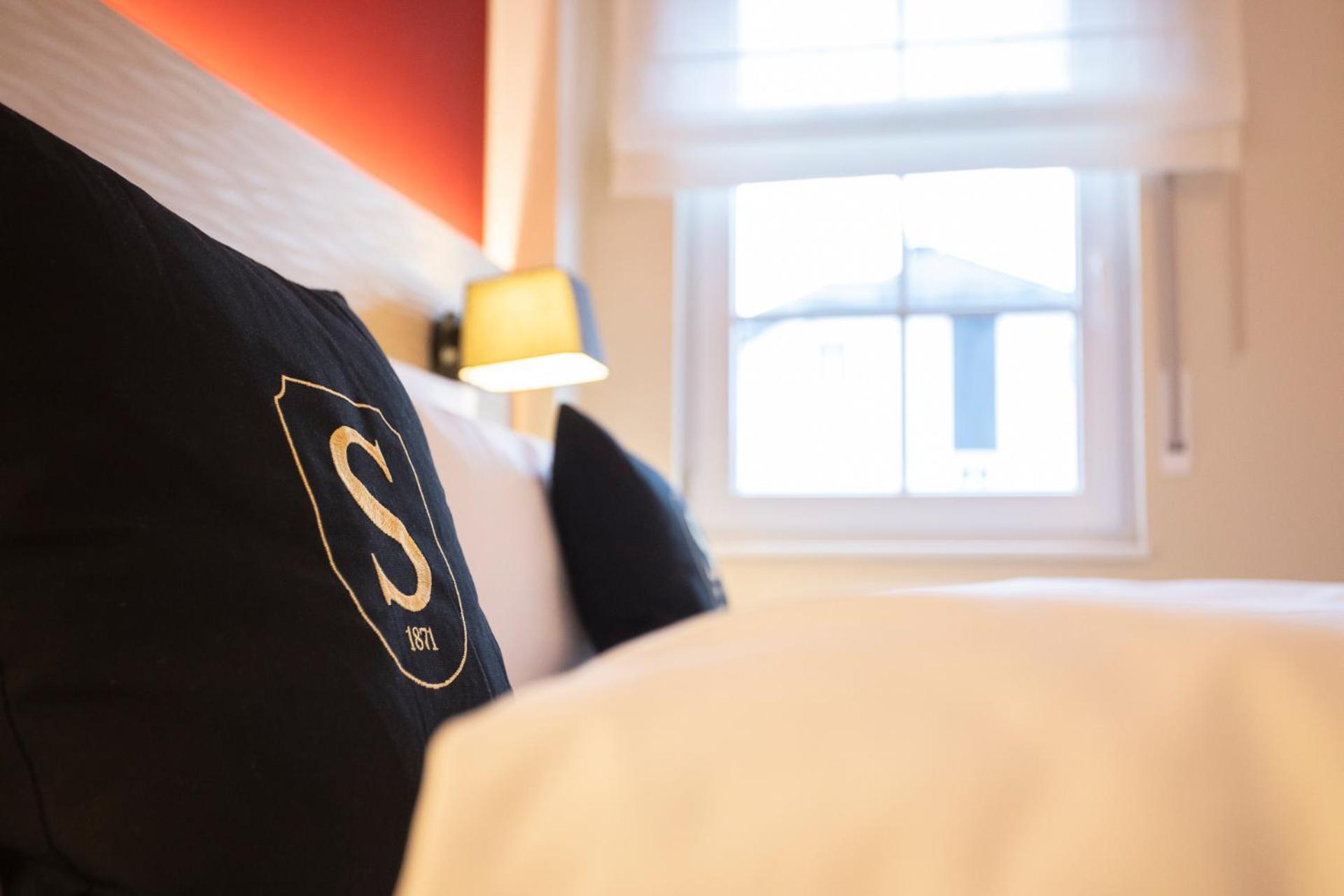 Der Stahlberg Hotel & Restaurant Hilchenbach エクステリア 写真