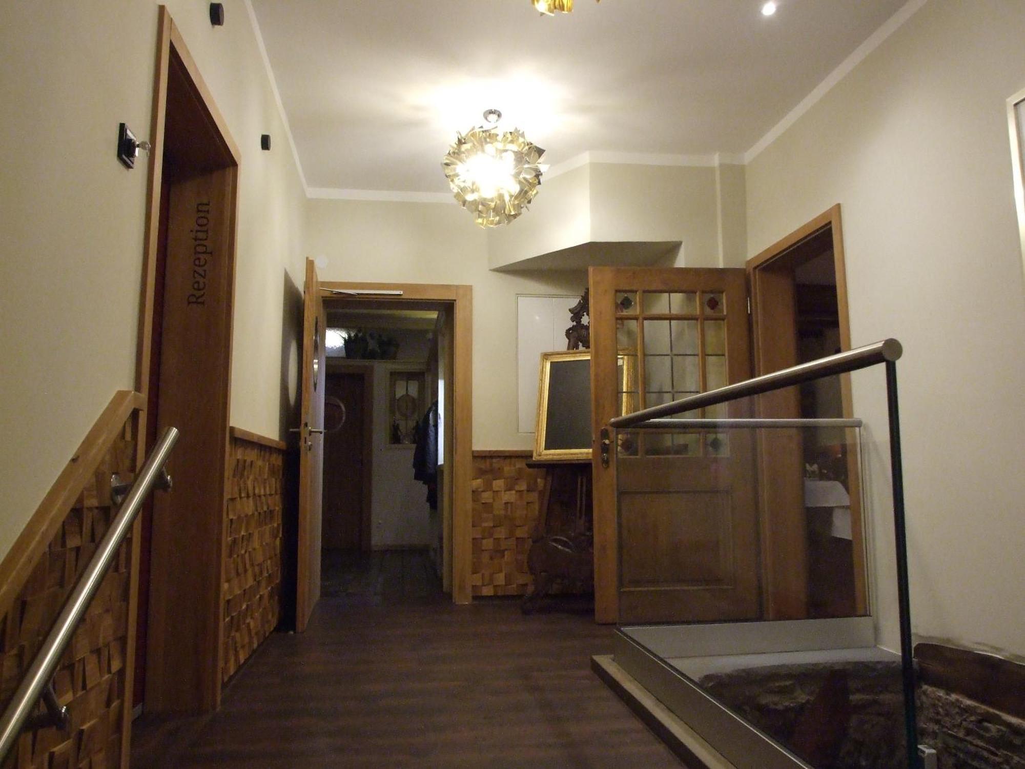 Der Stahlberg Hotel & Restaurant Hilchenbach エクステリア 写真